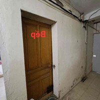 Cho Thuê Nhà Tập Thể Phương Mai Tầng 2 Diện Tích 40M2,Giá:4 Triệu Quận