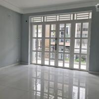 Gấp bán nhà P11, Bình Thạnh, DT 61m2. Giá chỉ 5,4 tỷ TL