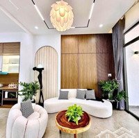 Nhà Trần Hưng Đạo. P6. Q5. 65M2/ Giá Bán 2,5 Tỷ/Sổ Riêng, Đang Cho Thuê 25 Triệu/Tháng. Dân Cư Đông