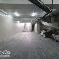 Bán Tòa Nhà Mặt Phố Hoàng Quốc Việt 210M2, Vỉa Hè Đá Bóng, 3 Mặt Ngõ Ô Tô, Giá 79.X Tỷ