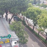 Cho thuê nhà mặt đường Trường Sa, P13, Q. Phú Nhuận ( căn góc 3 mặt )