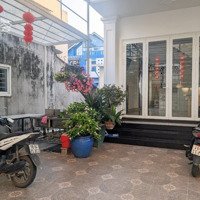 Hotel - Căn Hộ Mặt Tiền Hà Huy Tập - Thu Nhập 80 Triệu/Tháng - Ra Hồ 5 Phút