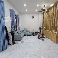 Nhà Phố Gần Bigc Go, 1 Trệt 2 Lầu 4 Phòng Ngủ 3 Vệ Sinh 868 Đông Hòa, Dĩ An