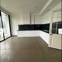 Cho Thuê Nhà Phố Kdc Đông Thủ Thiên Quân 2, 6X20M 1 Hầm 3 Lầu. Giá Bán 24 Triệu Liên Hệ: 0942919386