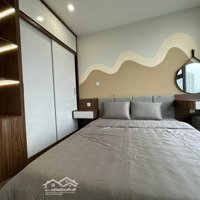 Căn Hộ Cao Cấp 2 Phòng Ngủ Full Nội Thất, View Bãi Biển Và Công Viên