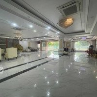 Bán Khách Sạn 4*Diện Tích1000M2 X 8 Tầng Có 2 Tòa Kiến Trúc Châu Âu Mặt Phố Lý Nam Đế, Tp Hải Dương