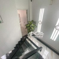 Định Cư Úc Bán Nhà Nguyễn Thái Sơn 65M2/1Ty480 Shr. Có Thương Lượng Giá