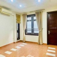 Bán Nhà Khu V.i.p Gần Lê Trực, Ba Đình, 40M2 - 11 Tỷ 800 Triệu - Kd Vp - Ô Tô - 2 Thoáng