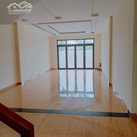 Cho Thuê Văn Phòng 400M2 Mặt Tiền Nguyễn Tất Thành Nối Dài - Đà Nẵng