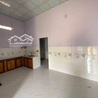 Bán Căn Nhà Gần 300 M2 Ở Đường Cây Thông Ngoài .Phú Quốc