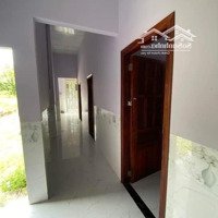 Bán Căn Nhà Gần 300 M2 Ở Đường Cây Thông Ngoài .Phú Quốc