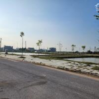 Bán lô đất đẹp nhất mb 9637 Đông Thịnh, Đông Sơn, Thanh Hóa. Giá chỉ hơn 800 triệu.