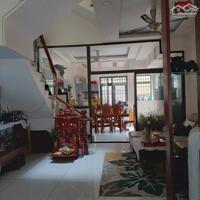Cần tiền bán gấp nhà phố nguyên căn Khu dân cư Làng Viết Kiều Phong Phú giá rẻ