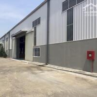 Nhà xưởng mới xây dựng, nằm trong KCN Minh Quang, Mỹ Hào, Hưng Yên. DT 9400m2