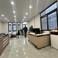 Cho thuê nhà mới Quang Trung lô góc thông sàn 60m x 4 tầng 15 triệu 0903409888