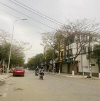Bán đất mặt đường Nguyễn Công Trứ, Liên Bảo, Vĩnh Yên. DT 108m2
