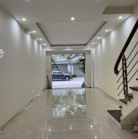 Cho Thuê Liền Kề Geleximco Lê Trọng Tấn - Hà Đông.
 Diện Tích: 60M2, 4 Tầng Mới Hoàn Thiện 4 Phòng Ngủ 4 Điều Hoà