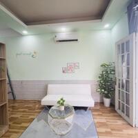 Toàn siêu phẩm_CHDV Duplex ban công + cửa sổ gần Lotte Mart Cộng Hòa