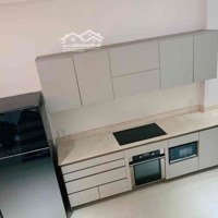 1 Phòng Ngủban Công 80M2 Ngay Khánh Hội, Quận 4 Thuận Tiện Di Chuyển Trung Ta