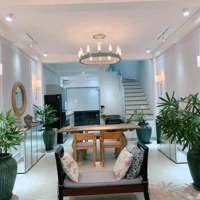 1 Phòng Ngủban Công 80M2 Ngay Khánh Hội, Quận 4 Thuận Tiện Di Chuyển Trung Ta