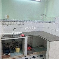 Nhà 3 Tầng, Phường 8, Quận 8, Sát Quận 5,1 Giá Chỉ Nhỉnh 2 Tỷ.