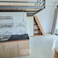 Sẵn Duplex Không Giới Hạn Người Ở Gần Vòng Xoay Phú Lâm