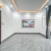 Nhà trệt 2 lầu full nội thất 4PN đường D7 lộ 20m khu Hồng Loan cách đường Trần Hoàng Na chỉ 100m