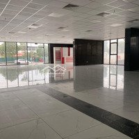 Cho Thuê Mặt Bằng 3 Mặt Thoáng View Công Viên 300M2 Làm Yoga, Gym, Phòng Học