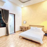 Cho Thuê Villa 8 Phòng Ngủ 9 Vệ Sinhmặt Tiền Đường Lạc Long Quân