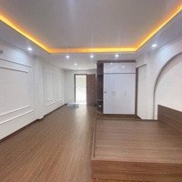 Bán Gấp Căn Nhà 3 Thoáng Ngõ 75 Vĩnh Phúc, 38M2, 4X9M, 4.8 Tỷ.