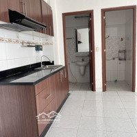 Cần Cho Thuê Căn Hộ Ngọc Khánh, Q.5, 64M2, 2 Phòng Ngủ 1 Vệ Sinh, 10 Triệu/Tháng