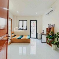 Penhouse Rộng 40M2 ... Không Gian Thư Giản Sau Giờ Làm