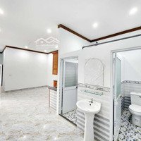 Cho Thuê Nhà Đẹp Nguyên Căn 310M2 Chỉ 6, 5 Triệu/Th Gần Công Viên 30/4 Phường Hố Nai