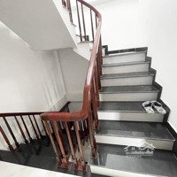 Chính Chủ Cần Bán Gấp Nhà Ngõ 325 Nguyễn Khang, Nhà Đẹp Ở Ngay Đón Tết Giá Rẻ Hơn Những Căn Lân Cận