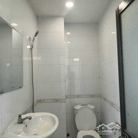 Cho Thuê Nhà Mặt Tiền Đỗ Xuân Hợp 1T2L 4.5X20M 3 Phòng Ngủ 3 Vệ Sinhphước Long B