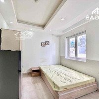 Studio Cửa Sổ Ban Công Giá Rẻ Trung Tâm Sg - Ngay Cv Thỏ Trắng