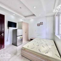 Studio Cửa Sổ Ban Công Giá Rẻ Trung Tâm Sg - Ngay Cv Thỏ Trắng