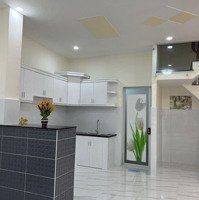 Bán Nhà Võ Văn Kiệt Cô Giang Q1 - 46M2 3 Tầng 3 Phòng Ngủ 3 Vệ Sinh- Vị Trí Trung Tâm, Gần Mặt Tiền - 6.15 Tỷ