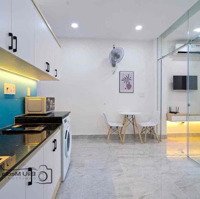 Studio Ban Công - Tách Bếp Ngay Trung Tâm Q7