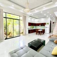 Cho thuê nhà 3 tầng 2 mặt tiền đường Đa Phước, Nam Việt Á. ️