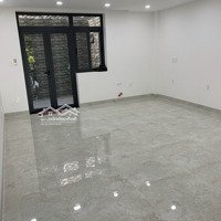 Nhà Phố Him Lam Cực Đẹp.diện Tích5X20 Có Thang Máy. Giá Thuê 45 Triệu/Tháng