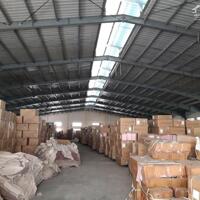 Cho thuê Kho xưởng tại Âu Cơ, Tân Thành, Tân Phú. Diện tích 720m2, giá 100k/m2