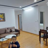 Chính chủ cho thuê căn hộ 3PN, 2VS, 90m2 đủ đồ nội thất tại chung cư 137 Nguyễn Ngọc Vũ, phường Trung Hòa. LH sđt 0344529391 để xem nhà