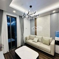 Cho Thuê Căn Chung Cư 3 Ngủ Hoàng Huy Grand Sở Dầu Tầng Cao