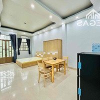 Chdv Rộng 42M2 Ban Công Full Nội Thất A-Z Mới Tại Lý Chiêu Hoàng Quận6