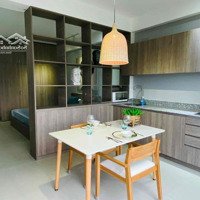 Căn Hộ Penthouse 70M2 View Bitexco Khánh Hội Q4