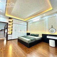 Nhà Mới Tinh Đẹp Đống Đa Ở Luôn,Ngõ Rộng,Ô Tô Cách 50M,45M2 Nhỉnh 6 Tỷ