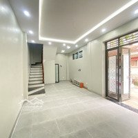 Nhà Mới Xây 40M2 X 5Tang X 4 Phòng Ngủ- Louis City, Đại Mỗ , Nam Từ Liêm