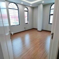 Nhà Mới Xây 40M2 X 5Tang X 4 Phòng Ngủ- Louis City, Đại Mỗ , Nam Từ Liêm