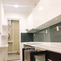 Căn Hộ 2Phong Ngủ 75M2,Full Nội Thất, View Nhìn Bitexco Lung Linh